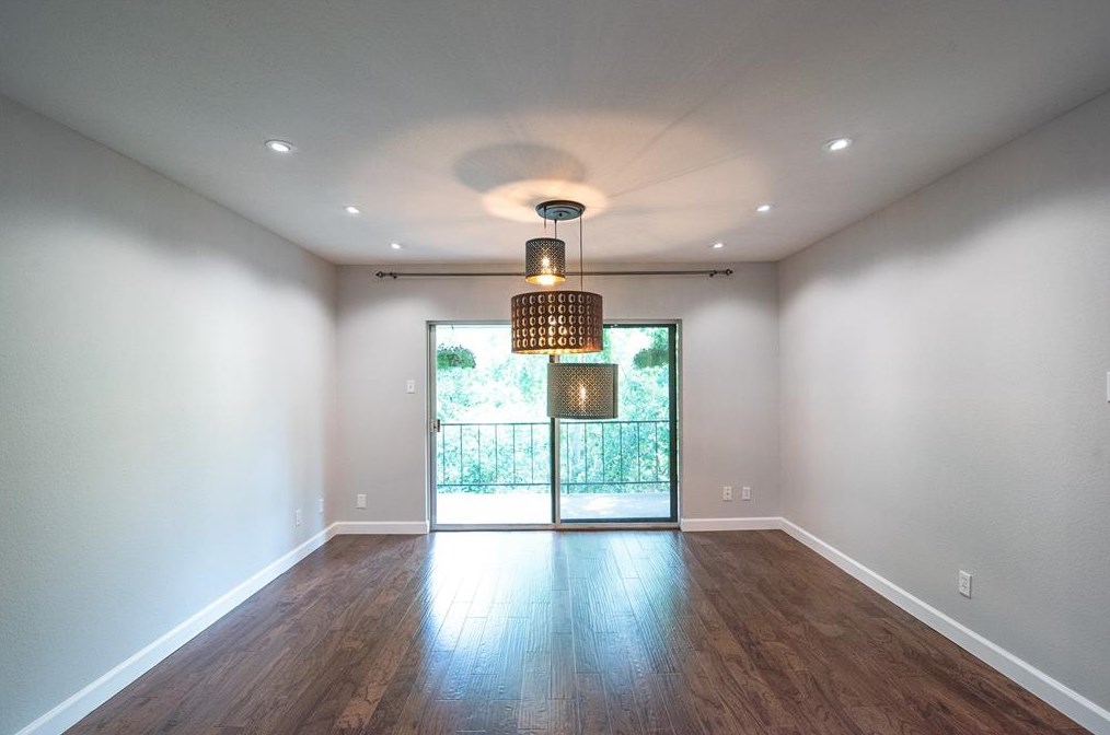 2238 S Piney Point Rd Apt 209, Houston, TX 77063