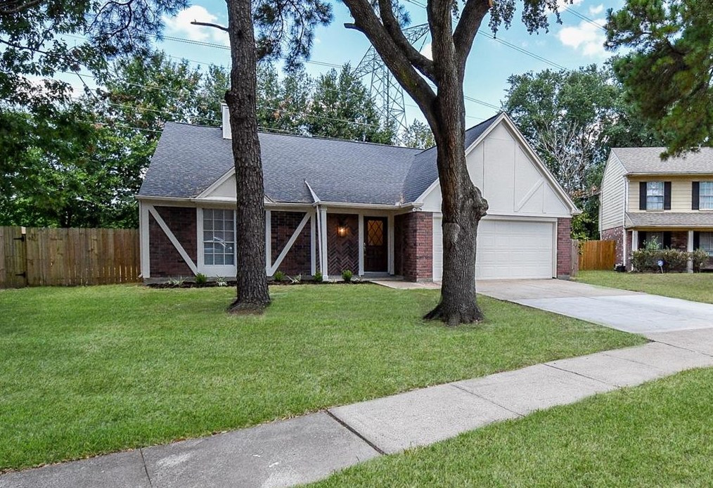 10522 Elk Point Ln, Houston, TX 77064-4200