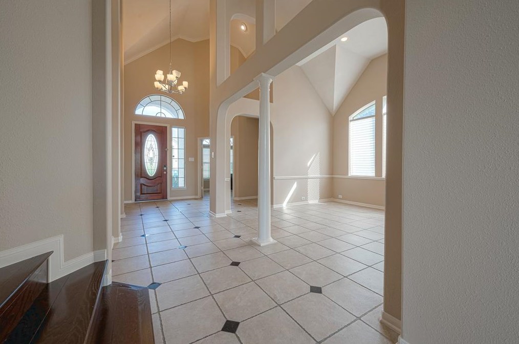 6703 Silver Shade Dr, Houston TX  77064-5538 exterior
