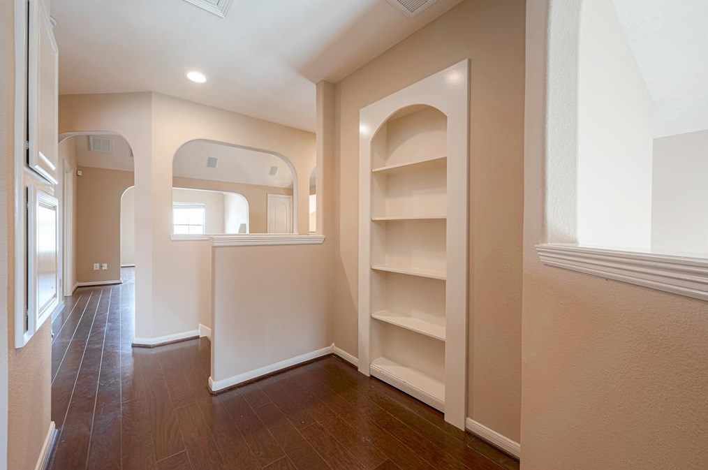 6703 Silver Shade Dr, Houston TX  77064-5538 exterior