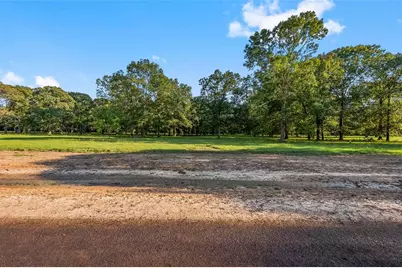 6070 Alans Memorial Lane, New Waverly, TX 77358 - Photo 2