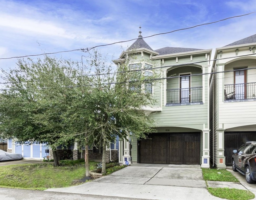 816 Alexander St, Houston, TX 77007-1423