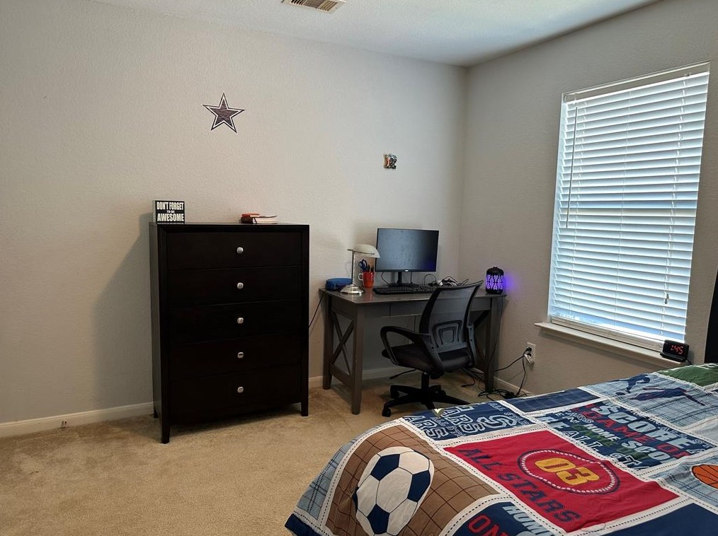 550 Silky Leaf Dr, Houston TX 77073-2832 exterior