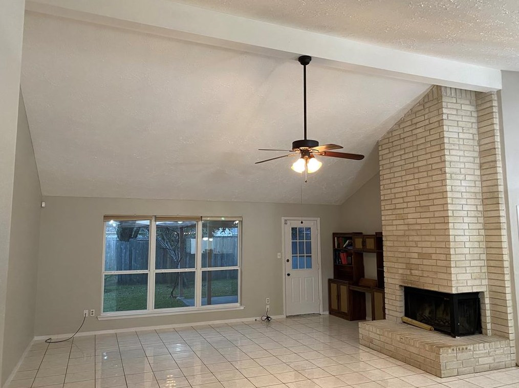 10339 Den Oak Dr, Houston, TX 77065