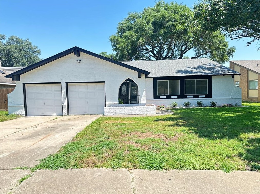 16011 Parksley Dr, Houston, TX 77059-4632