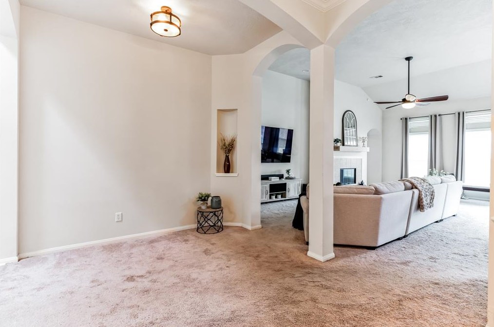 17222 Laguna Trail Dr, Houston, TX 77095-7047