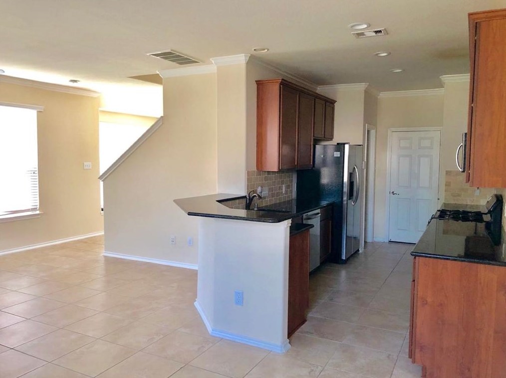 24515 Folkstone Cir, Katy TX  77494-7602 exterior