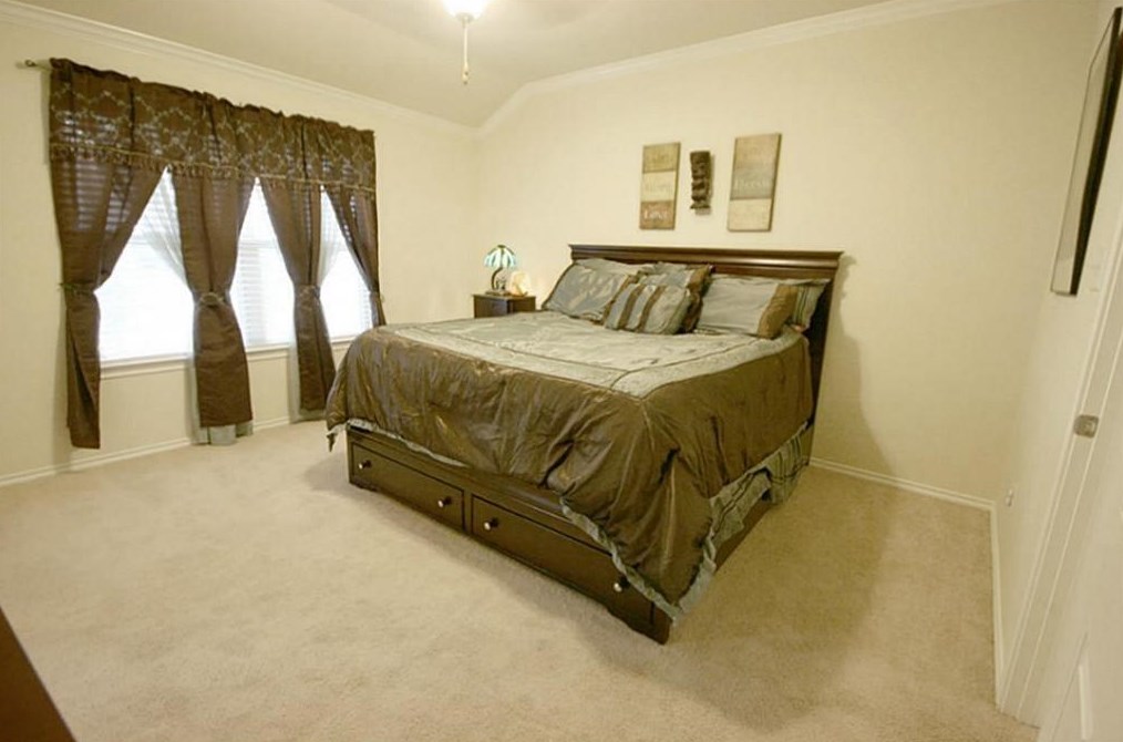 6482 Calgary Woods Ln, Katy, TX 77494