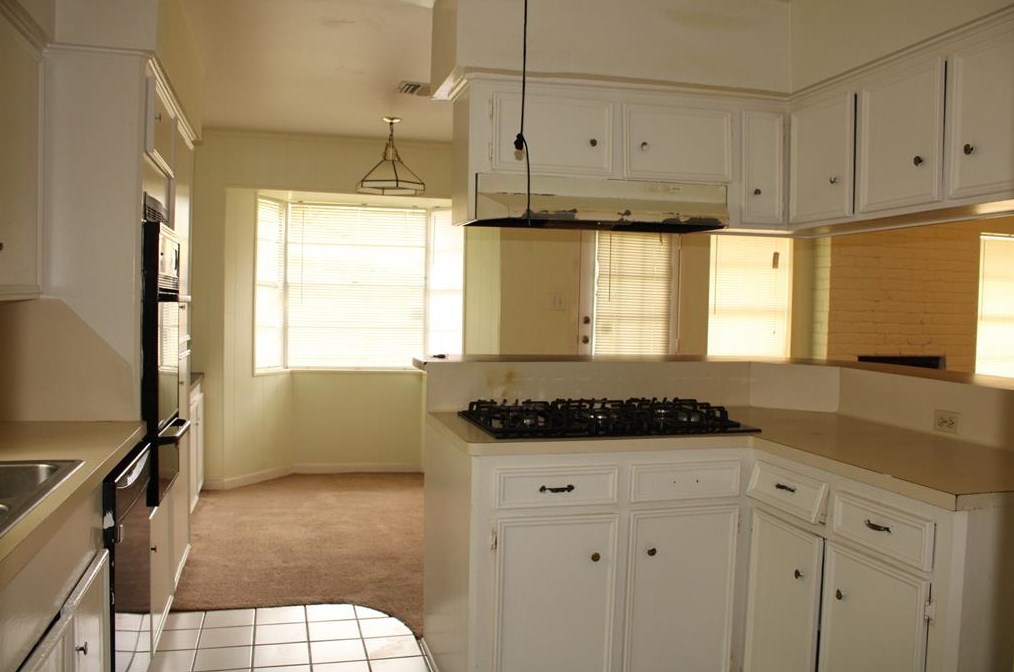 12014 White Cap Ln, Houston TX  77072-4730 exterior