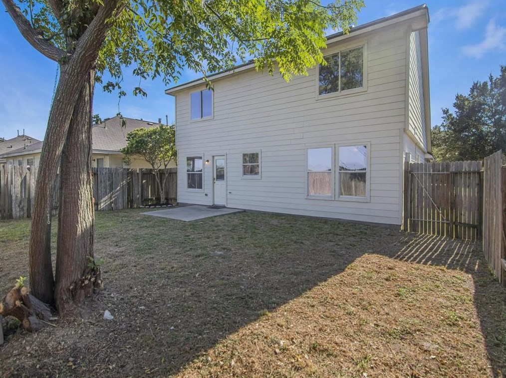 22302 Queenbury Hl Dr, Houston TX  77073-5682 exterior