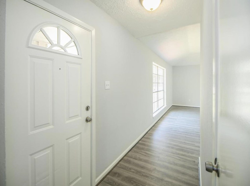 16302 Summer Dawn Ln, Houston, TX 77095-1531