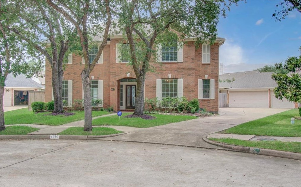 4910 Oyster Loop Ct, Sugar Land, TX 77478