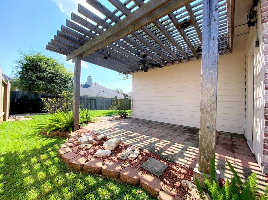 314 River Briar Ln, Richmond, TX 77406
