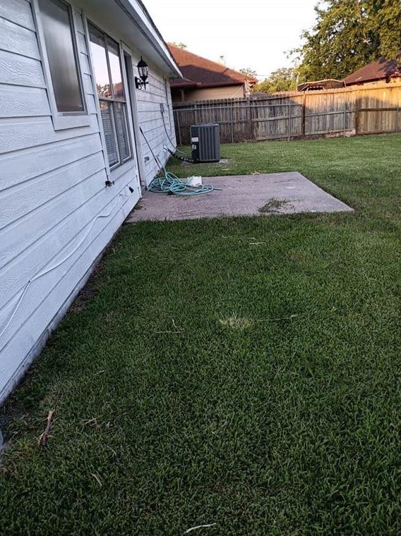 3010 Jerusalem Ct, Baytown, TX 77521