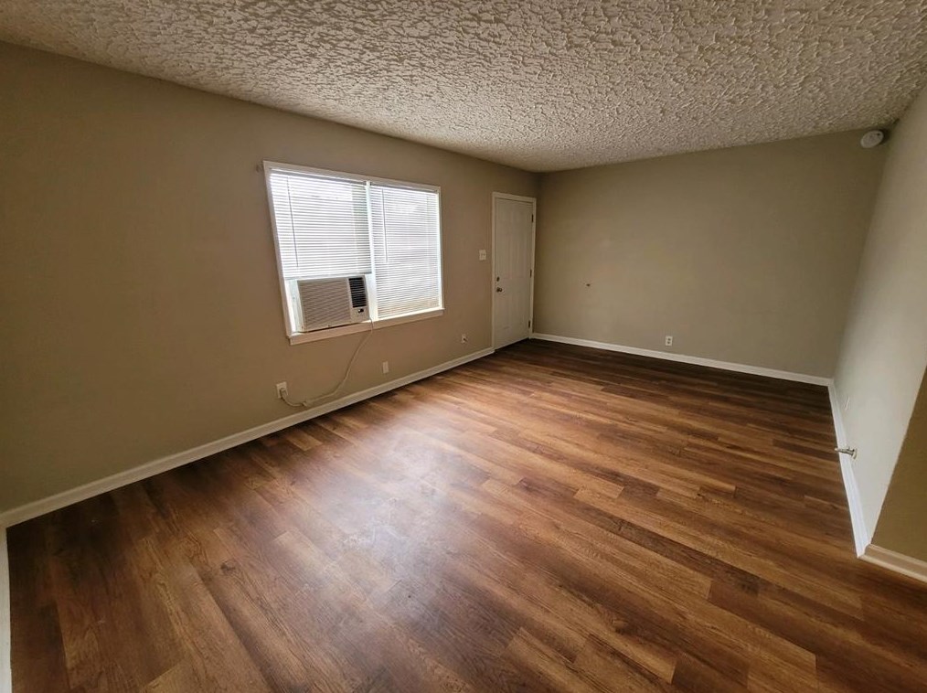 7625 Bywood St, Houston TX  77028-2403 exterior