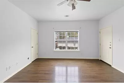 409 Beto Street, Huntsville, TX 77340 - Photo 32