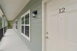 409 Beto St, Huntsville, TX 77340 - Photo 6