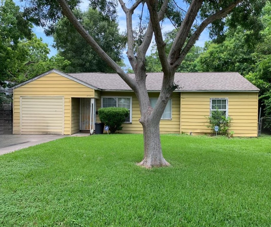 4911 Radial St, Houston, TX 77021-5115