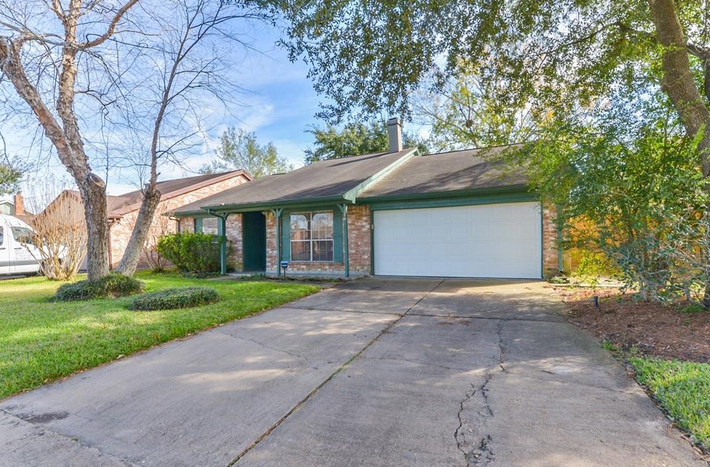 2214 Fort Laramie Dr, Katy, TX 77449