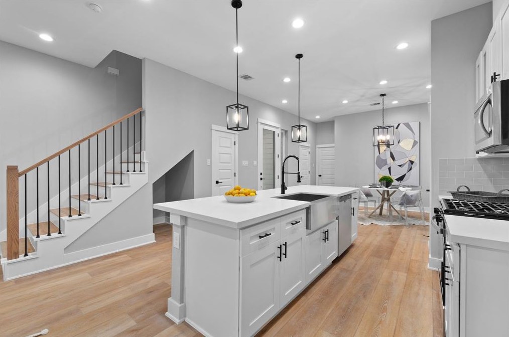 4212 Mckinley St, Houston TX  77051-1832 exterior