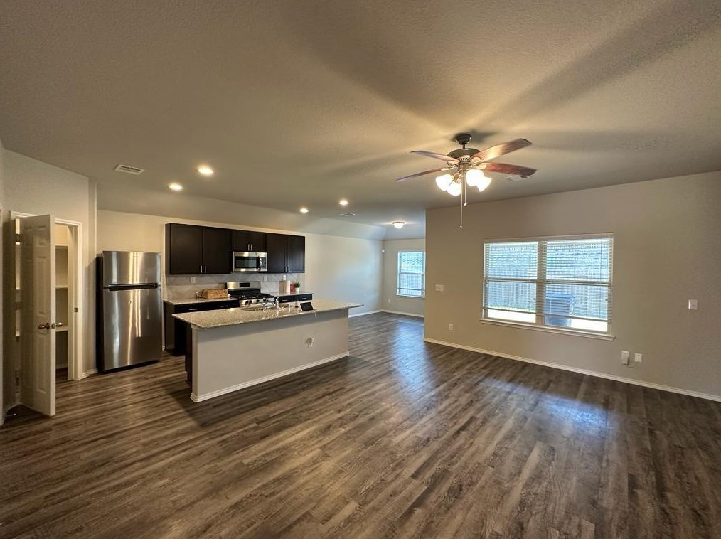 2031 Argos Dr, Missouri City, TX 77459