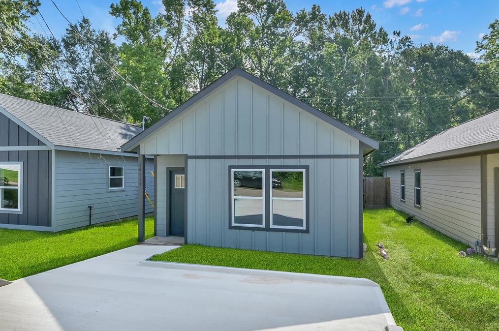 16514 Eastchase, Montgomery TX 77316-6704 exterior