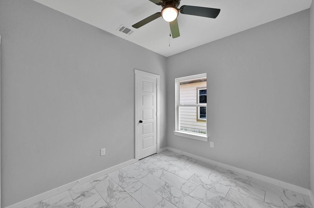 16514 Eastchase, Montgomery TX 77316-6704 exterior