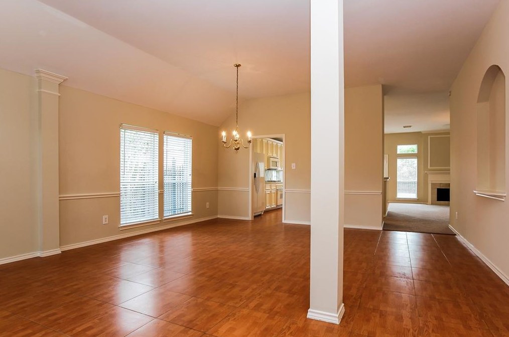 2531 Bisbane Dr, Houston TX  77014-2850 exterior