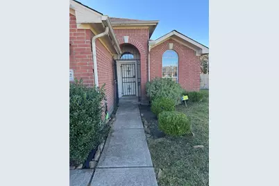 12002 Heritage Crown Court, Houston, TX 77047 - Photo 2