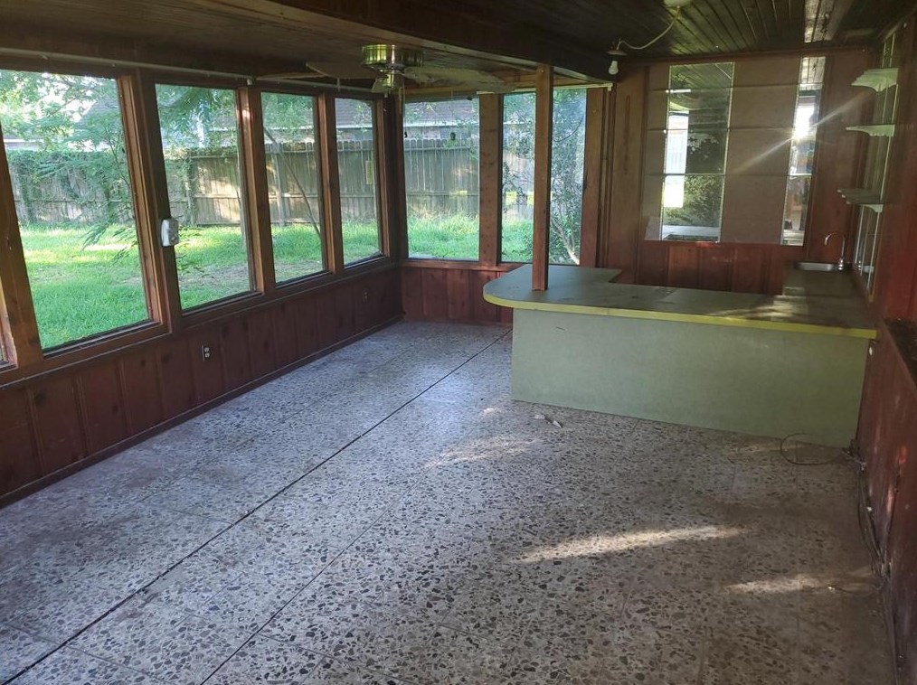 3011 Shady Ln, Houston TX  77598-6009 exterior