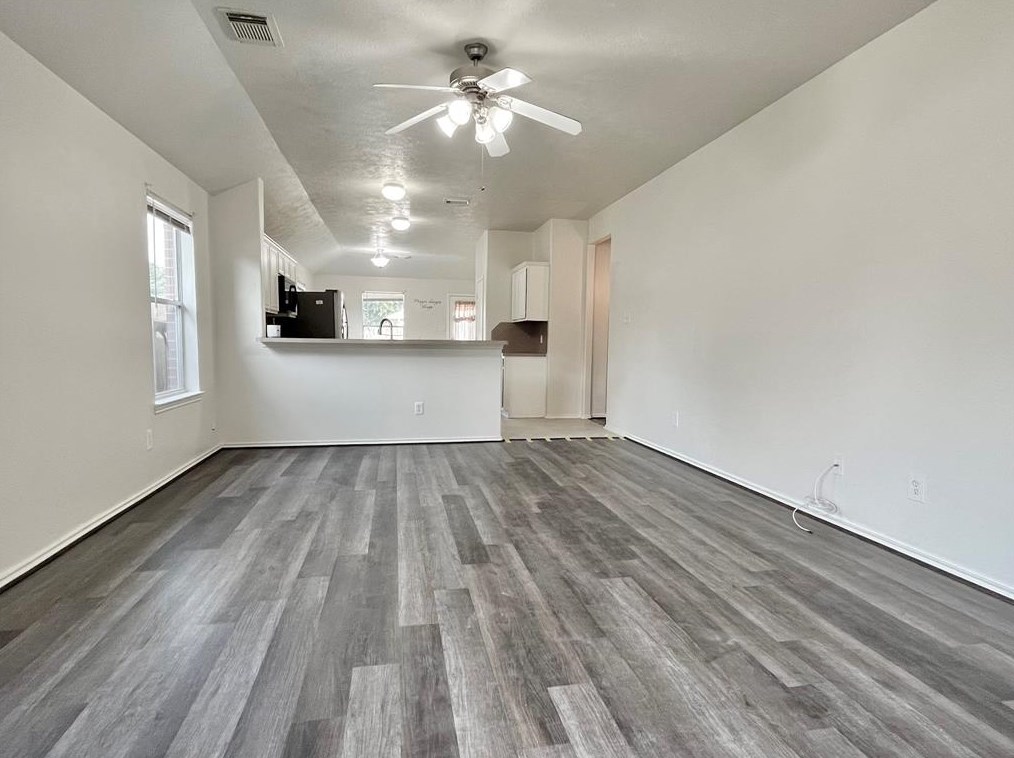 4703 Garden Meadow Dr, Katy, TX 77449-4116