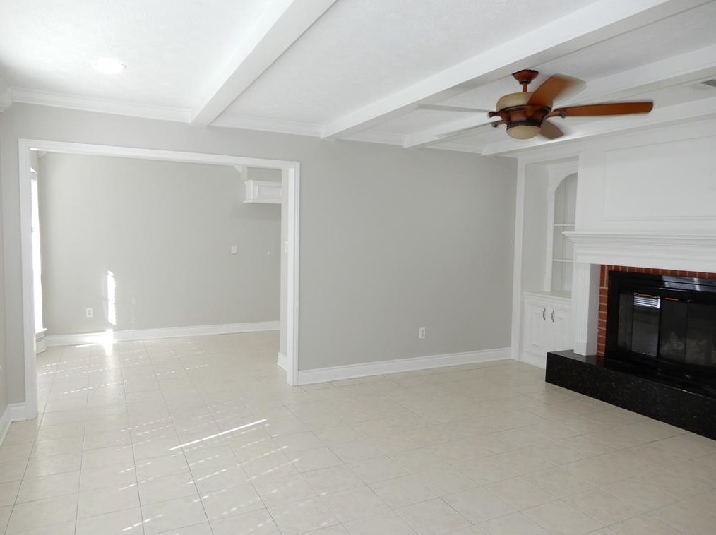 11703 Sela Ln, Houston, TX 77072