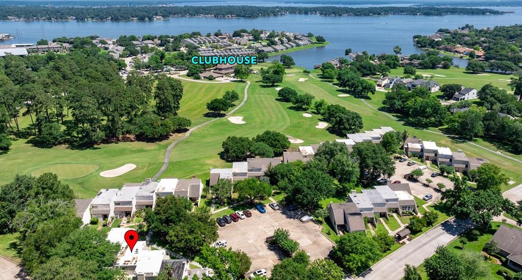 15 April Hl, Montgomery TX 77356-5923 exterior