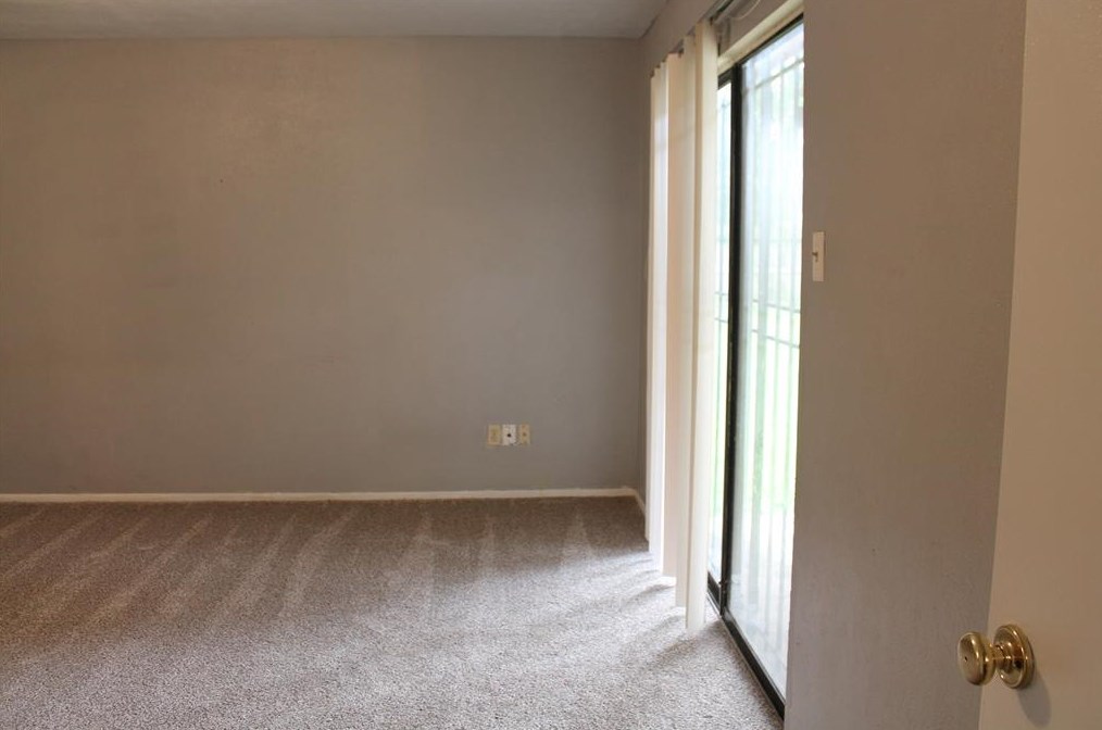 7331 Northleaf Dr, Houston TX  77086-1928 exterior