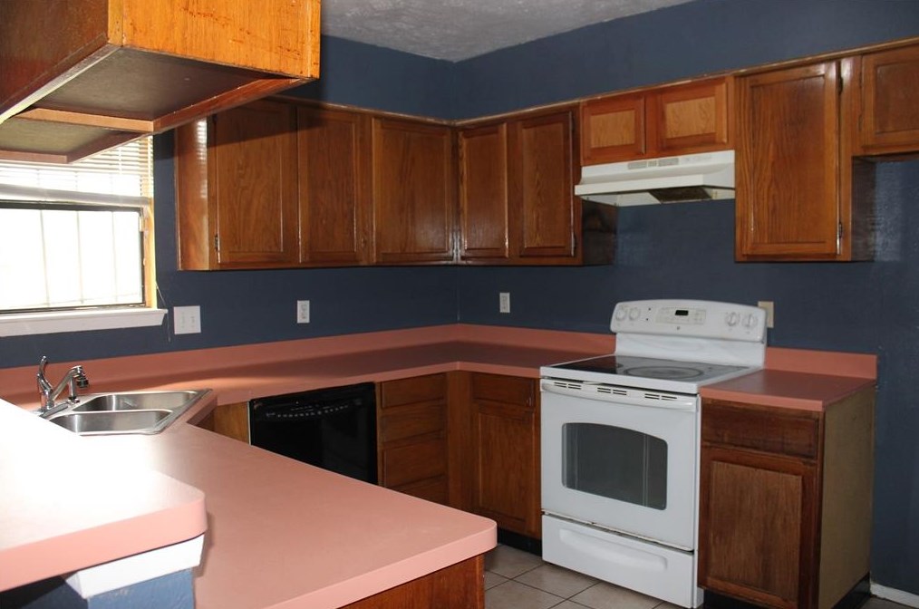 7331 Northleaf Dr, Houston TX  77086-1928 exterior