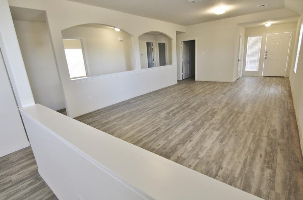 3911 Cary Creek Dr, Baytown TX  77521-2633 exterior