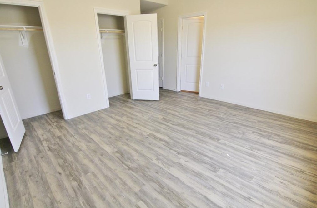 3911 Cary Creek Dr, Baytown TX  77521-2633 exterior
