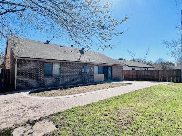 6531 Vanlynn Ln, Houston TX  77084-1144 exterior