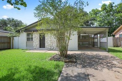 1809 Cardinal Dr, League City, TX 77573-5109