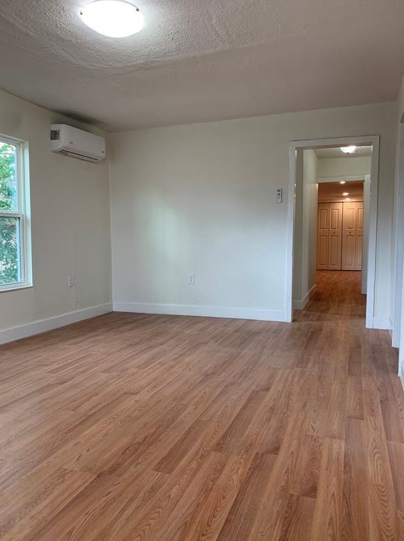 918 Prosper St, Houston, TX 77088