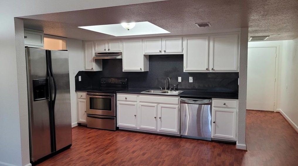 14777 Wunderlich Dr Apt 112, Houston, TX 77069