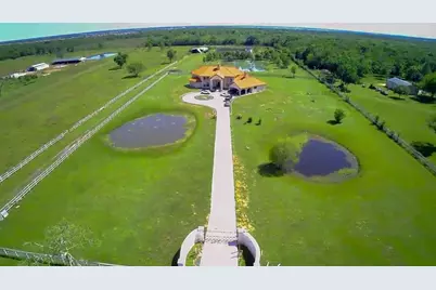 848 Juliff Manvel Road, Rosharon, TX 77583 - Photo 2