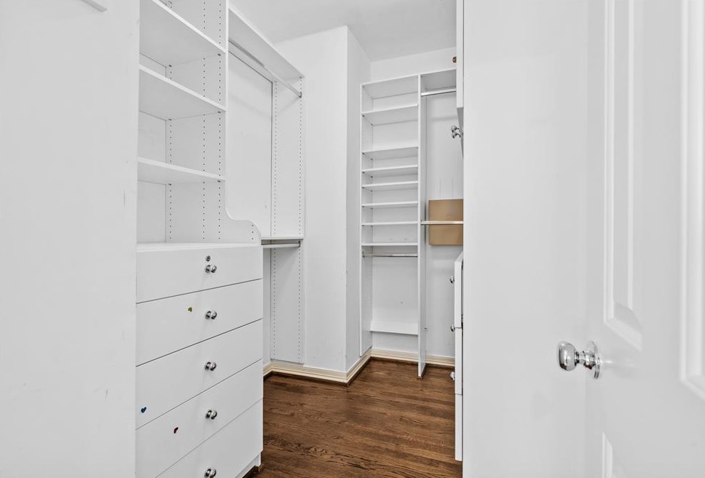 3922 Browning St, Houston TX  77005-2042 exterior