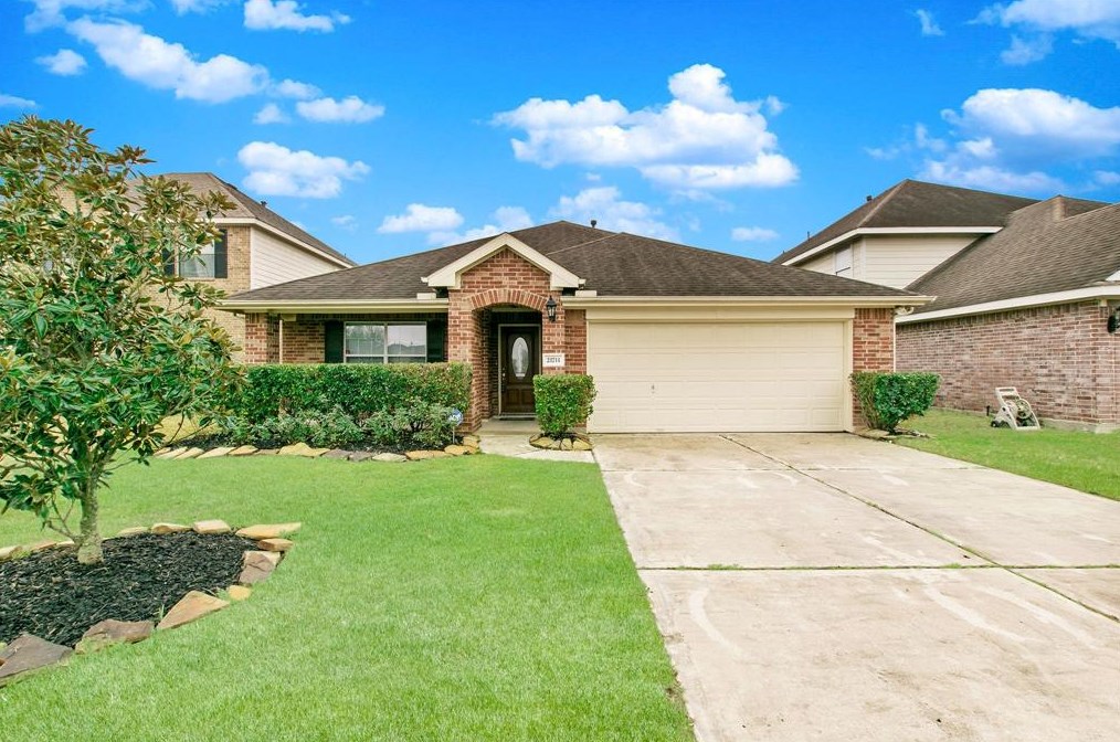 21711 Debray Dr, Spring TX  77388-3193 exterior
