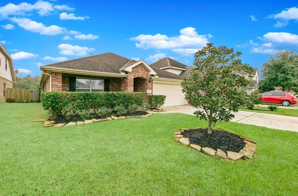 21711 Debray Dr, Spring TX  77388-3193 exterior