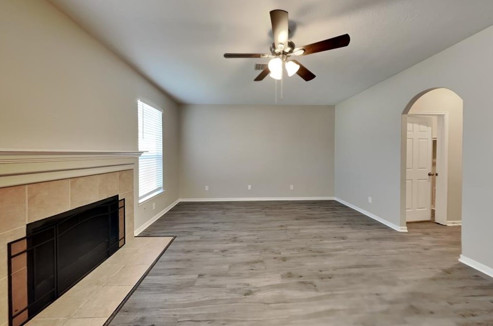 24615 Lakecrest Pass Ct, Katy, TX 77493