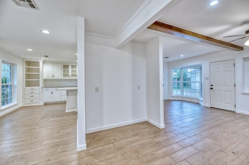 5722 Cheltenham Dr, Houston TX  77096-2930 exterior