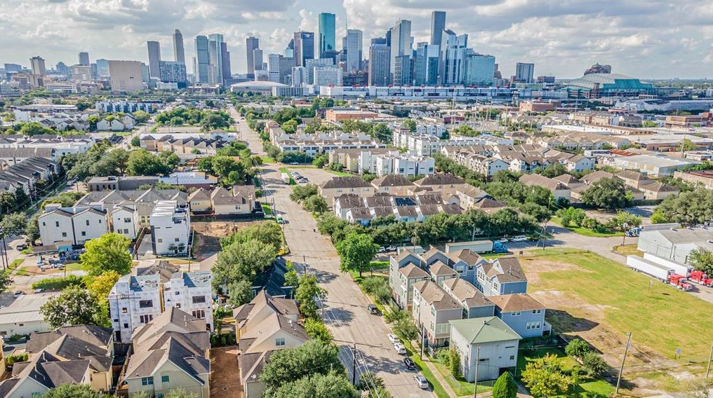 3009 Bell St #b, Houston, TX 77003