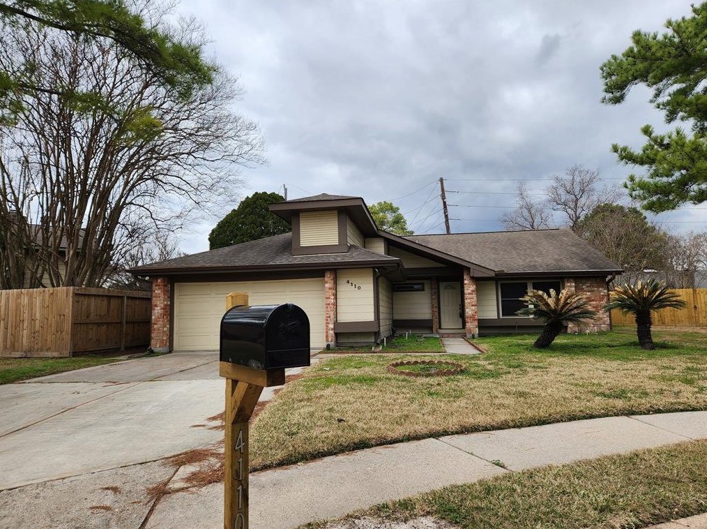 4110 Tasselwood Ln, Houston, TX 77014