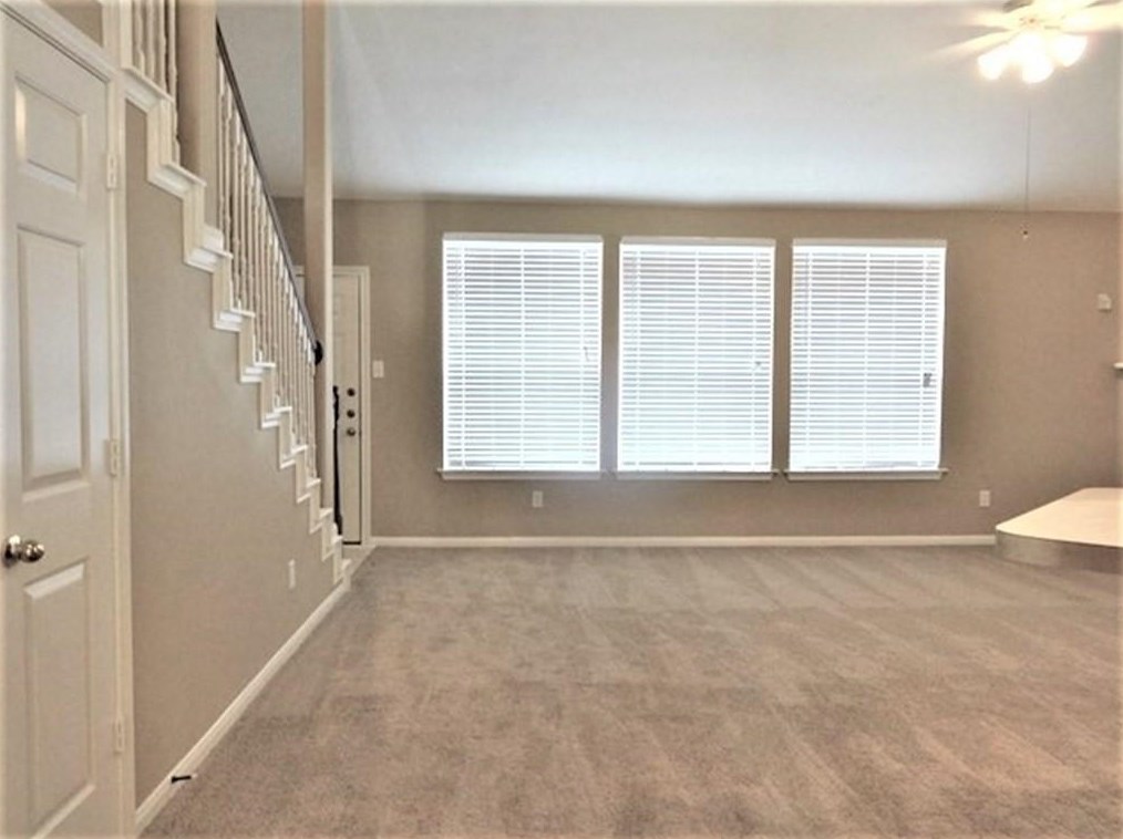 12102 Oxford Trails Dr, Tomball, TX 77375